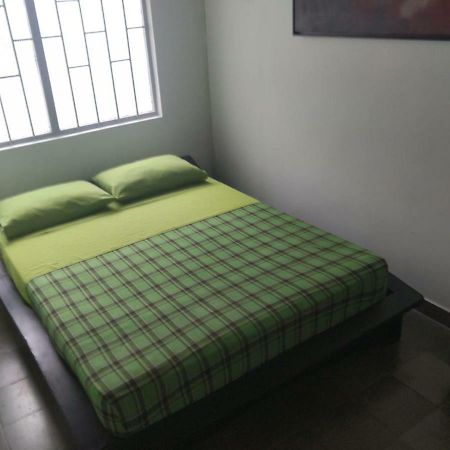 Casa Blanca Hostel Медельїн Екстер'єр фото